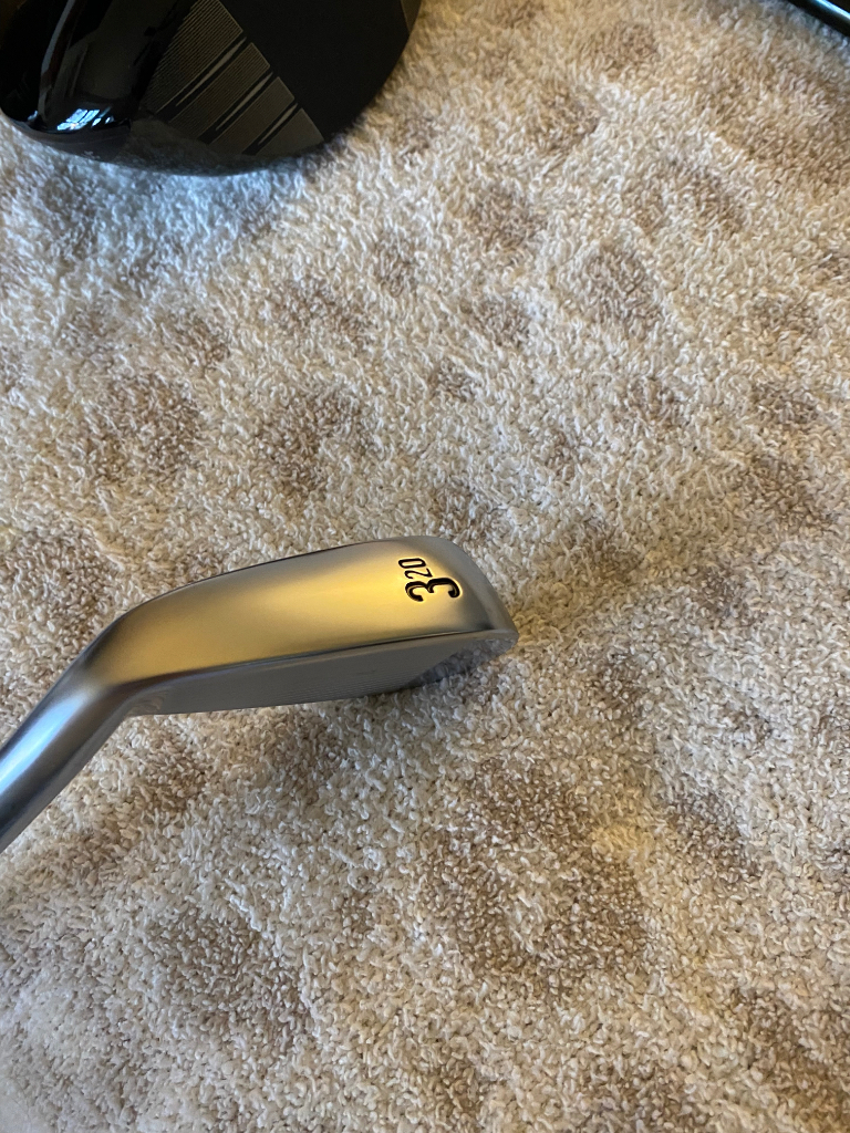 Happy New Year Sale - TSR2 9 DEGREE; VENTUS BLUE TR 6X; SRIXON ZX7