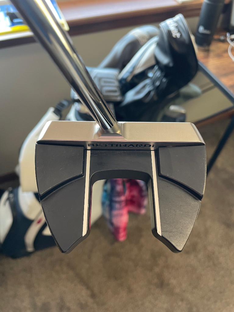 Putter Bettinardi INOVAI 6.0 Avec Contrepoids – 38 Pouces – Droitiér – État Neuf