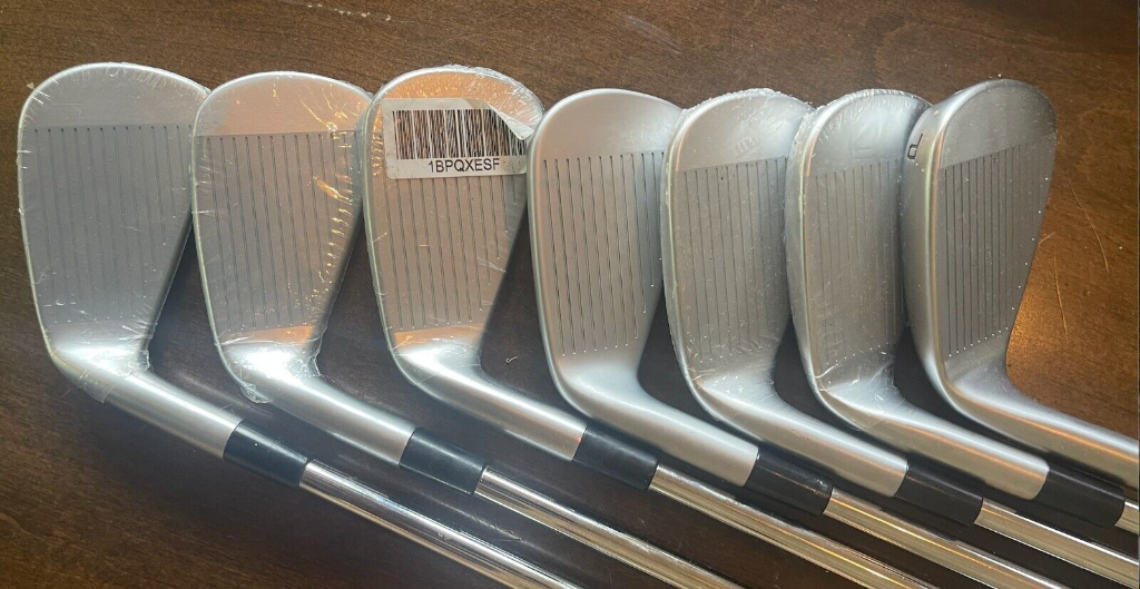 TaylorMade 2021 P790#4-PW Set di ferro con albero KBS Tour