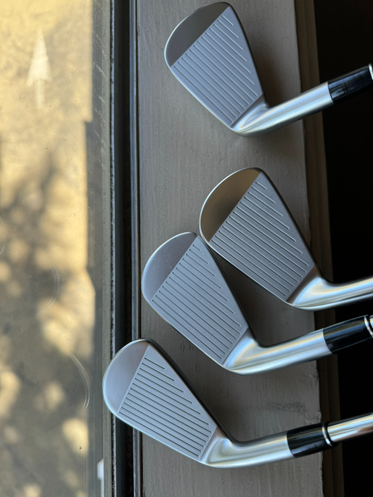 Ensemble fer à repasser Srixon Golf Club ZX5 4-PW acier