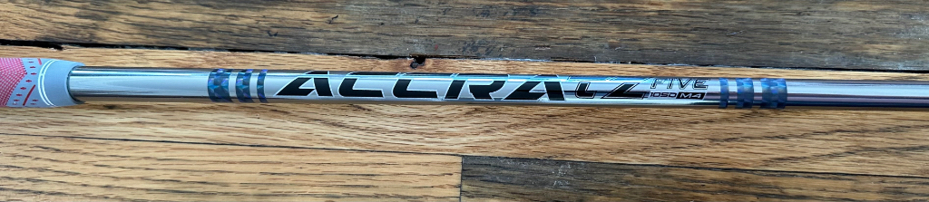Arbre De Golf ACCRA TZ5 Proto M4 – 65g – Rigide – 42 Pouces – Graphite